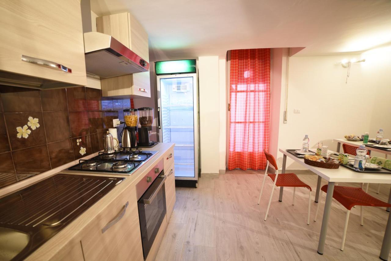 Tifeo Bed & Breakfast Catania Ngoại thất bức ảnh